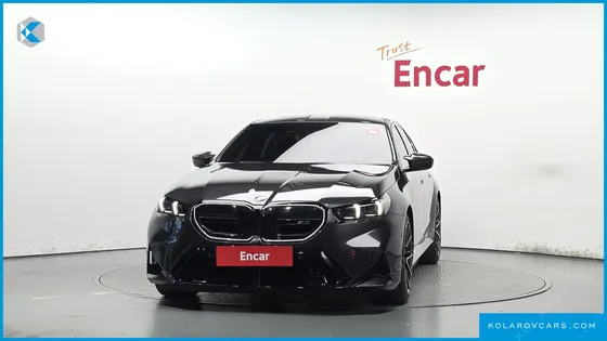 BMW M5 M5 SEDAN