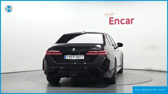 BMW M5 M5 SEDAN