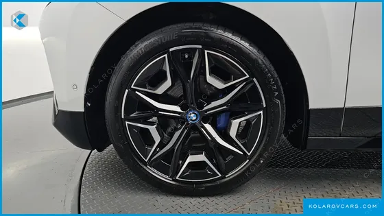 BMW IX XDRIVE50 SPORTS PLUS