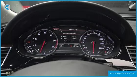 AUDI A8 4.2 FSI QUATTRO