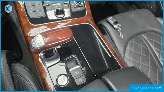AUDI A8 4.2 FSI QUATTRO