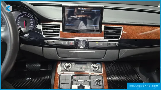 AUDI A8 4.2 FSI QUATTRO
