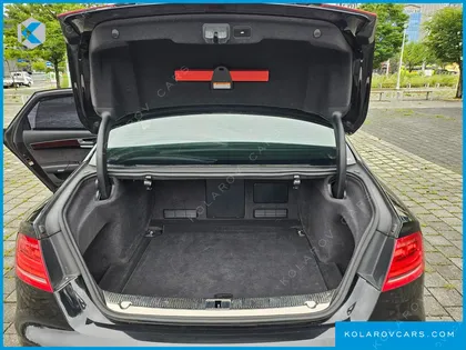 AUDI A8 4.2 FSI QUATTRO LWB