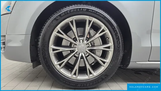 AUDI A8 3.0 TFSI QUATTRO LWB