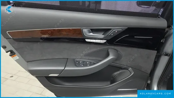 AUDI A8 3.0 TFSI QUATTRO LWB
