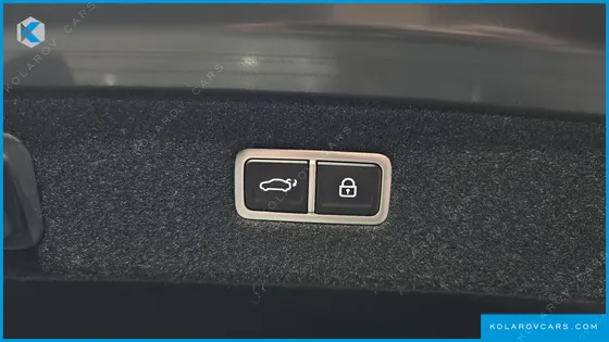 GENESIS G90 GASOLINE 3.5 TURBO AWD