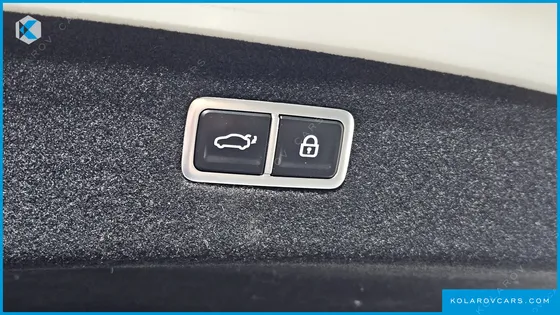 GENESIS G90 GASOLINE 3.5 TURBO 2WD