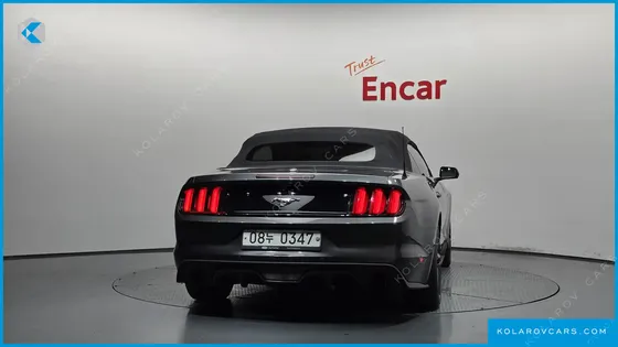 FORD MUSTANG CONVERTIBLE