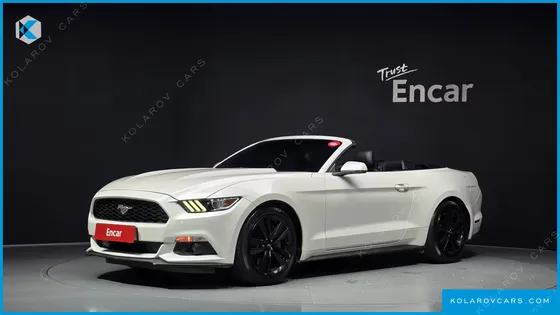 FORD MUSTANG CONVERTIBLE