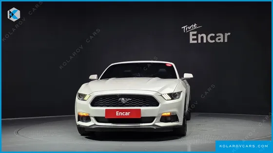 FORD MUSTANG CONVERTIBLE