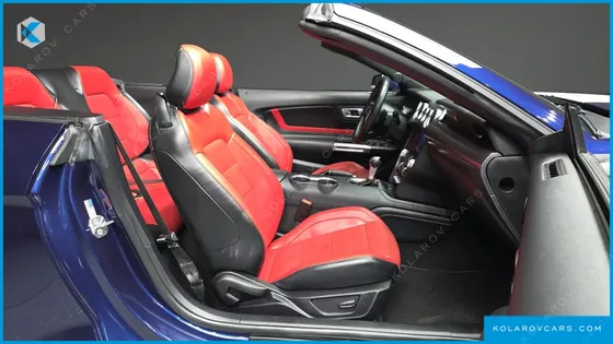 FORD MUSTANG GT CONVERTIBLE