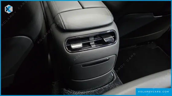 GENESIS G90 GASOLINE 3.5 TURBO AWD
