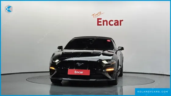 FORD MUSTANG GT CONVERTIBLE