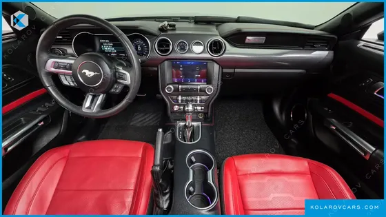 FORD MUSTANG GT CONVERTIBLE