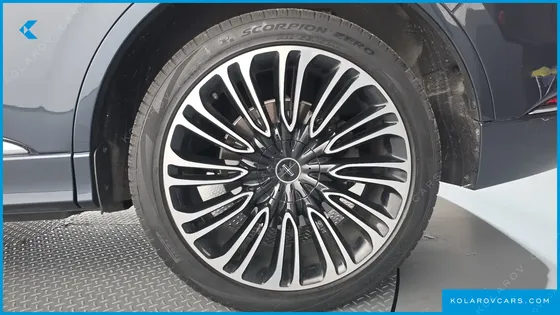 LINCOLN AVIATOR 3.0 BLACK LABEL AWD