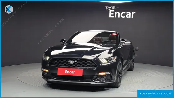 FORD MUSTANG CONVERTIBLE