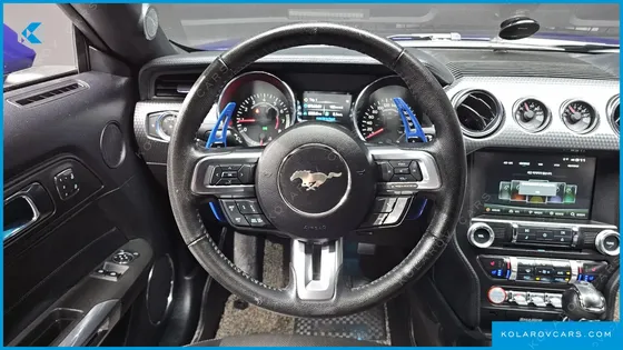 FORD MUSTANG COUPE