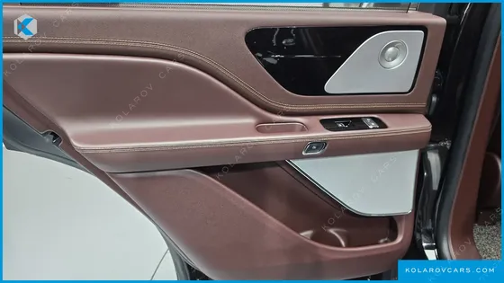 LINCOLN AVIATOR 3.0 BLACK LABEL AWD