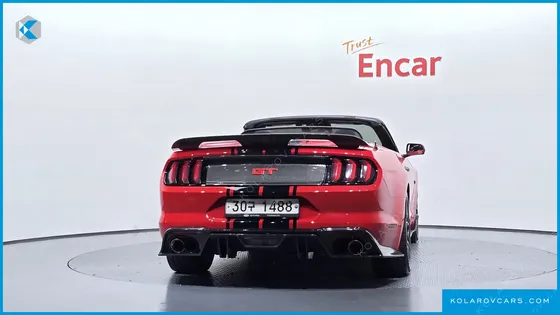 FORD MUSTANG GT CONVERTIBLE