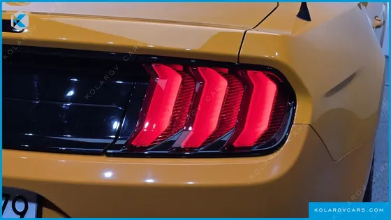 FORD MUSTANG GT CONVERTIBLE