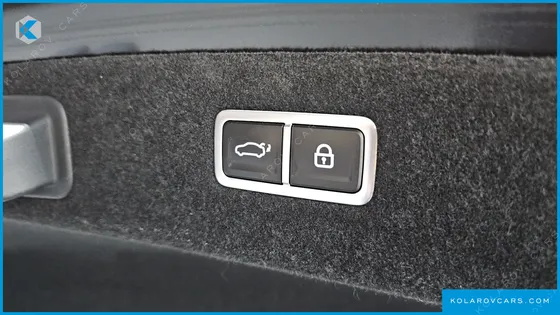 GENESIS G90 GASOLINE 3.5 TURBO AWD