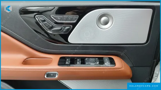 LINCOLN AVIATOR 3.0 RESERVE  AWD