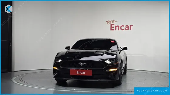 FORD MUSTANG COUPE