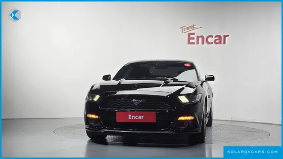 FORD MUSTANG COUPE