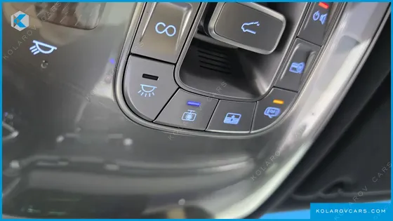 GENESIS G90 GASOLINE 3.5 TURBO 2WD