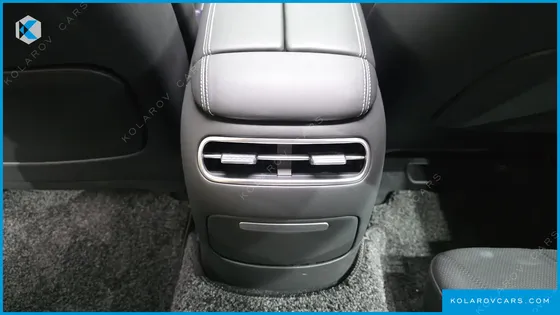 GENESIS G90 GASOLINE 3.5 TURBO 2WD