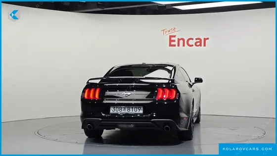 FORD MUSTANG COUPE