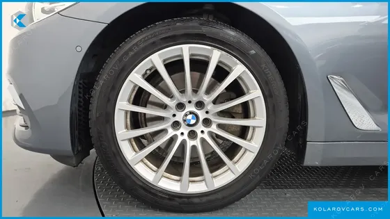 BMW 5 SERIES 520I LUXURY