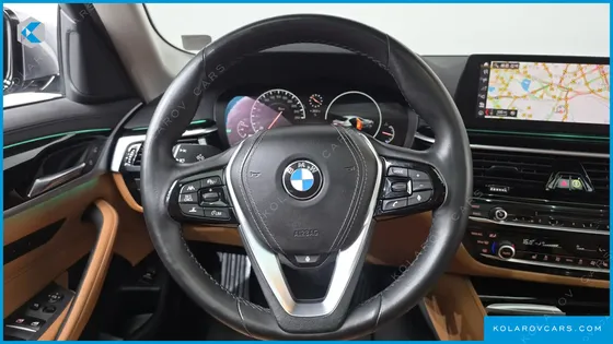 BMW 5 SERIES 520I LUXURY
