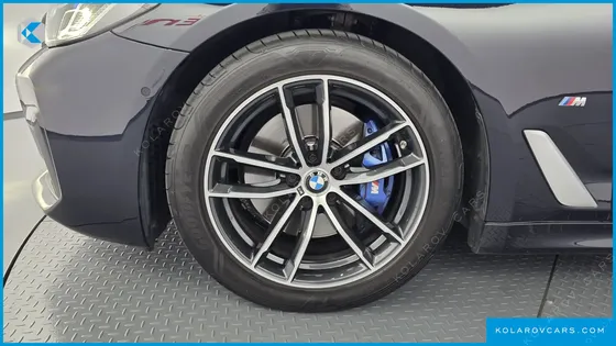 BMW 5 SERIES 520I M SPORT