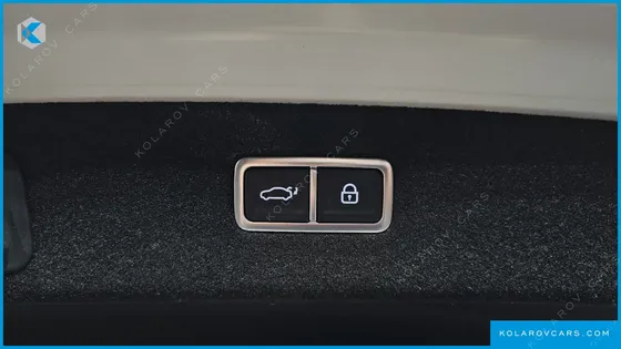 GENESIS G90 GASOLINE 3.5 TURBO AWD