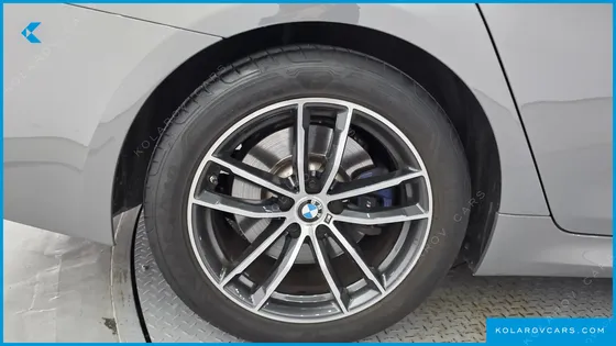 BMW 5 SERIES 520I M SPORT