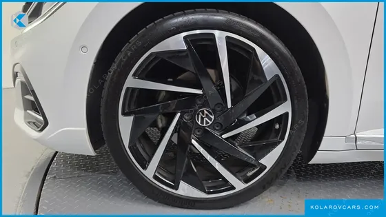 VOLKSWAGEN ARTEON 2.0 TDI R-LIINE 4MOTION