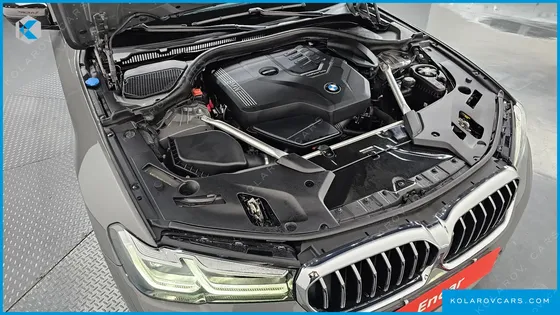 BMW 5 SERIES 520I LUXURY