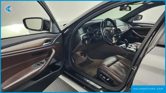 BMW 5 SERIES 530I XDRIVE M SPORT PACKAGE PLUS