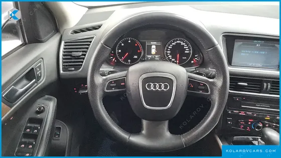 AUDI Q5 2.0 TDI QUATTRO DYNAMIC