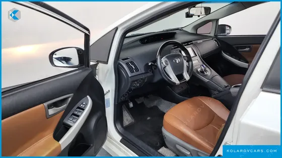 TOYOTA PRIUS 1.8 E