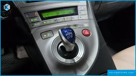 TOYOTA PRIUS 1.8 E