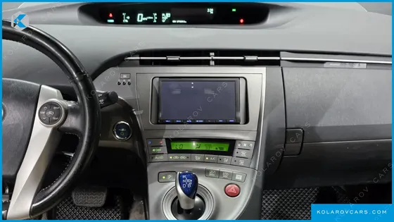TOYOTA PRIUS 1.8 E