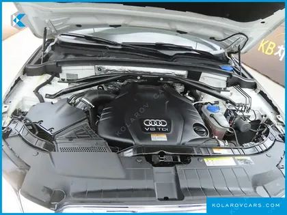AUDI Q5 3.0 TDI QUATTRO DYNAMIC