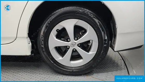TOYOTA PRIUS 1.8 E