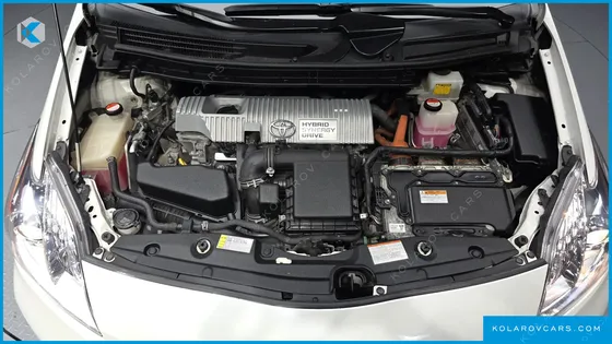 TOYOTA PRIUS 1.8 E