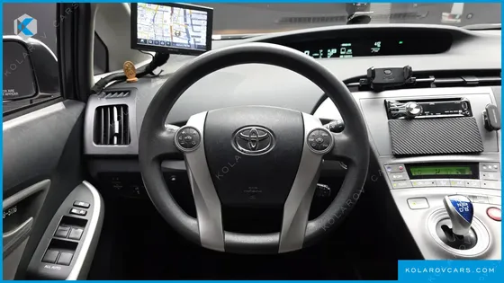 TOYOTA PRIUS 1.8 E