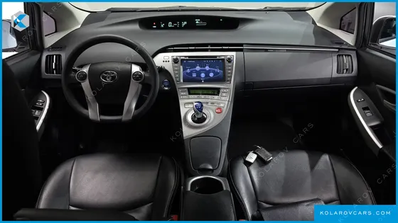 TOYOTA PRIUS 1.8 E