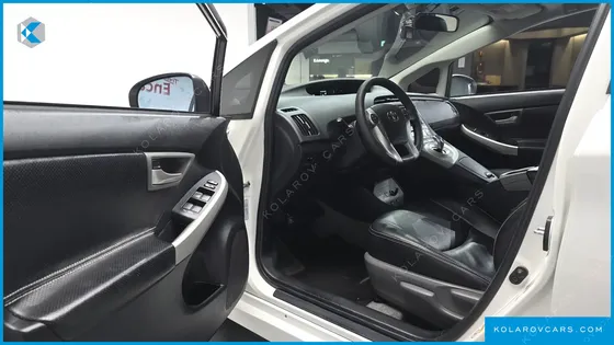 TOYOTA PRIUS 1.8 E