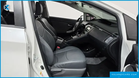 TOYOTA PRIUS 1.8 E